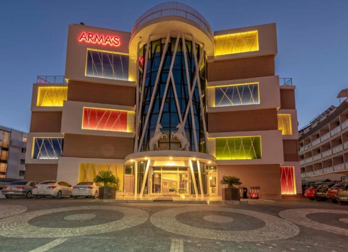 Armas Beach Hotel
