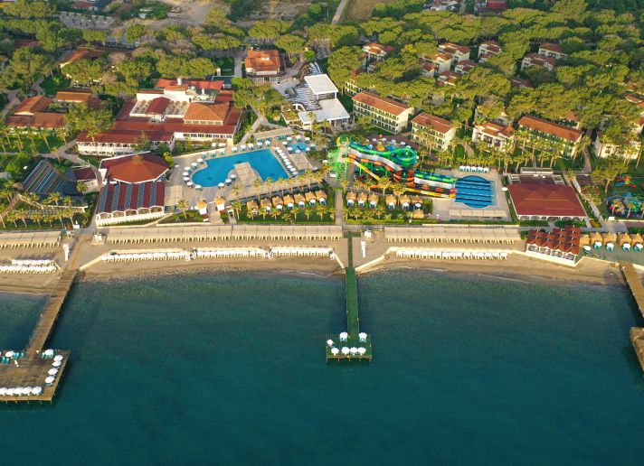 Crystal Flora Beach Resort